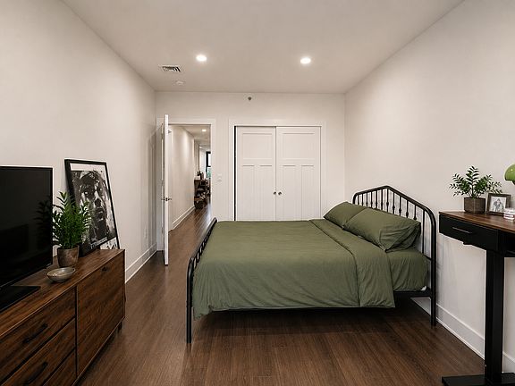 2nd image of 589 5th Ave #3