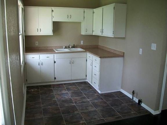 5th image of 5243 Franklin Dr