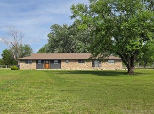 13790 N 3980th Rd, Dewey, OK 74029