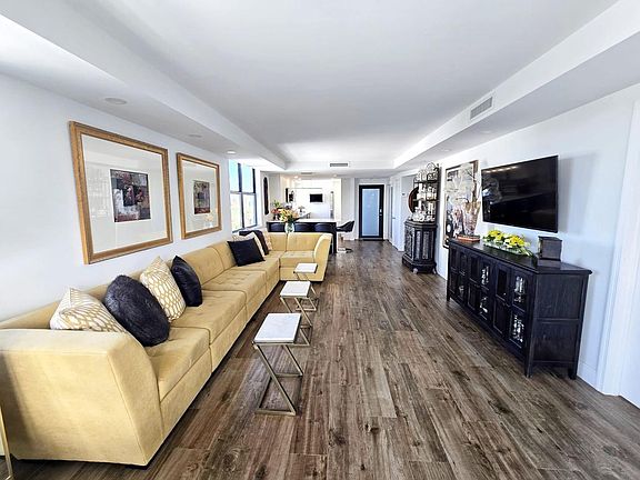 2nd image of 1401 N Riverside Drive #707