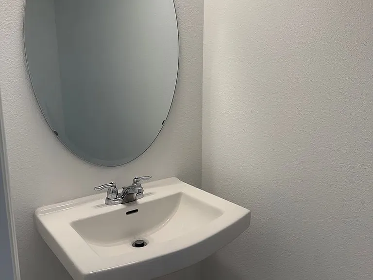 11820 Glenside Ter — Photo 13