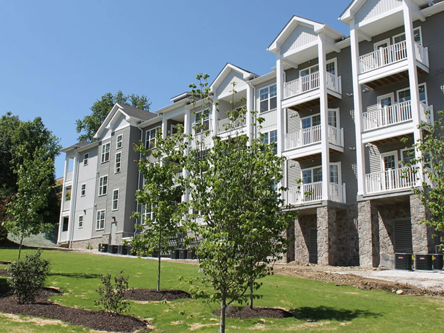 Barnbeck Place — Photo 1