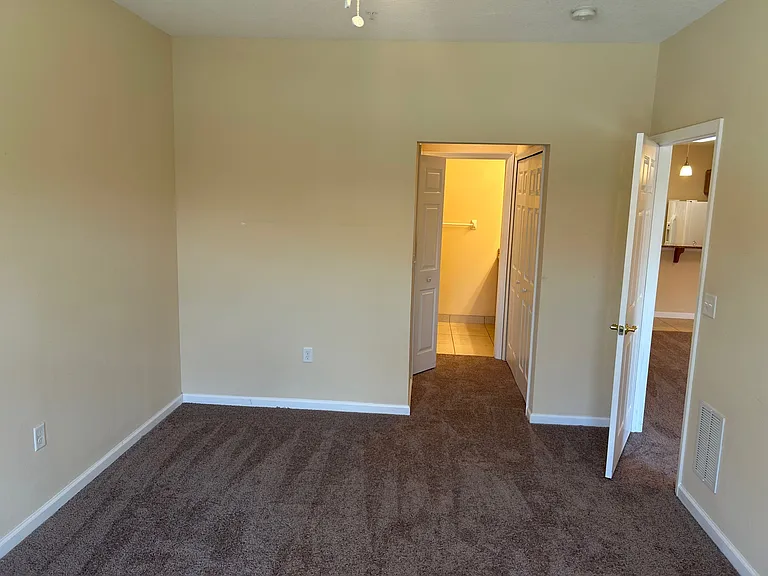 403 Bouchelle Dr #208 — Photo 10