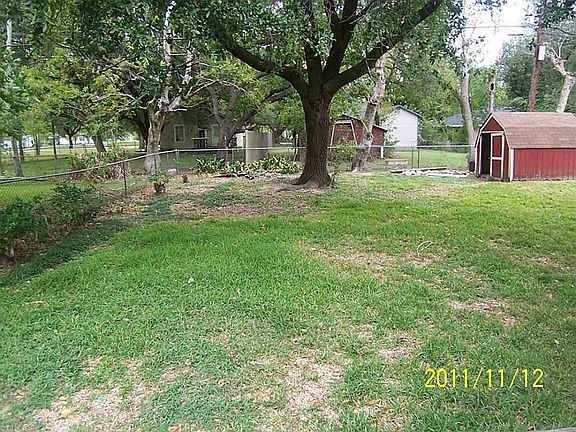 5th image of 610 David Ave
