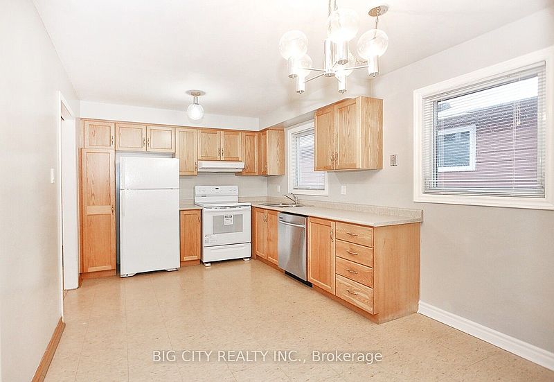 Toronto House for rent - 4 Bedrooms — photo 4