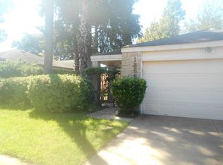 18555 Meadows Way Dr, Houston, TX 77084
