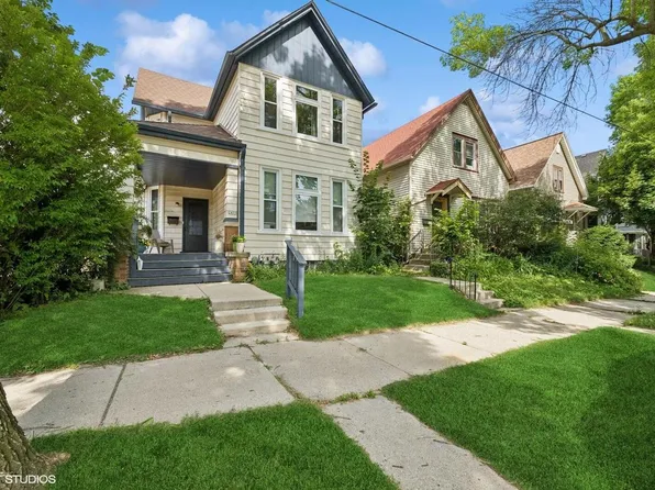 2499 South Graham STREET, Milwaukee, WI 53207