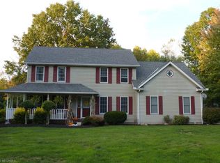 5309 Oakwood Dr, Sheffield Village, OH 44054