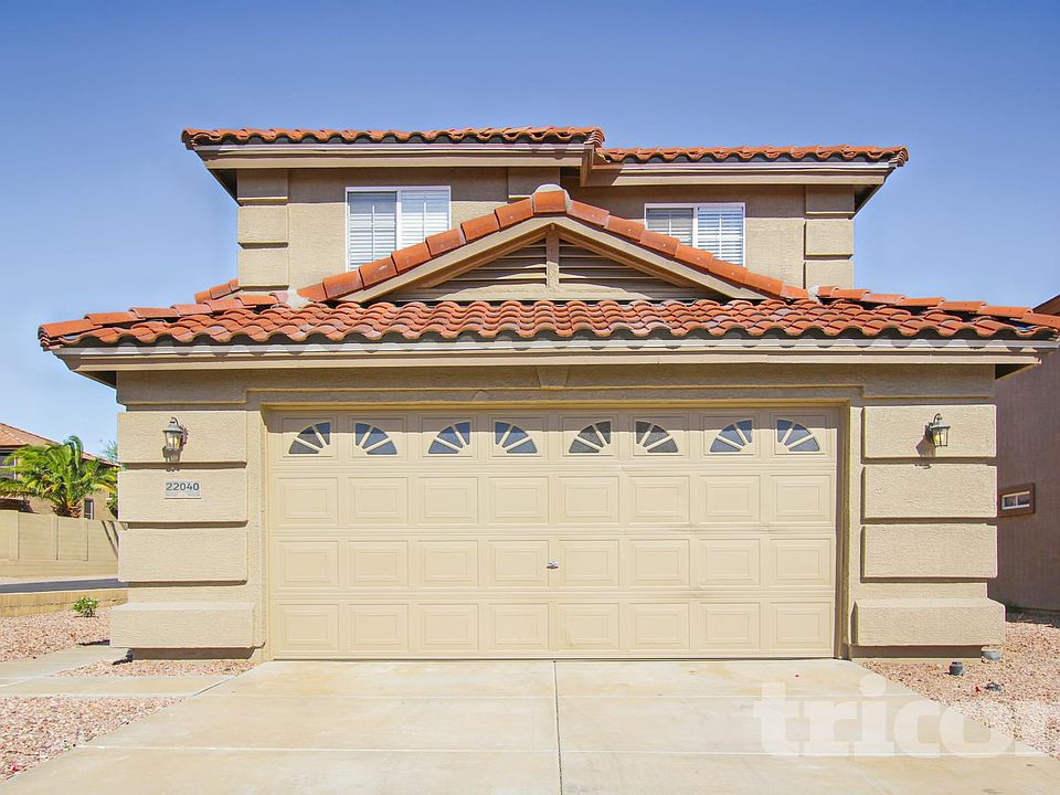 1st image of 22040 W Gardenia Dr
