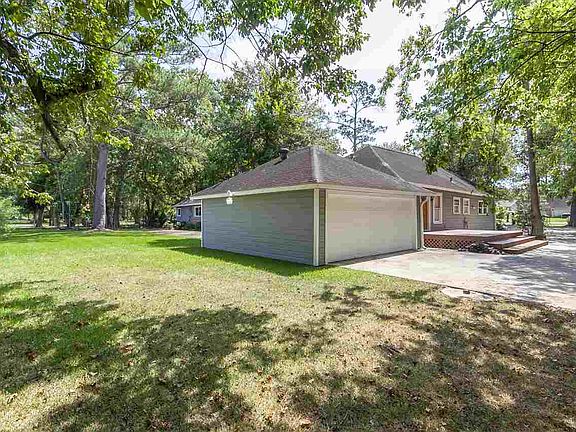 4th image of 4810 Folsom Dr