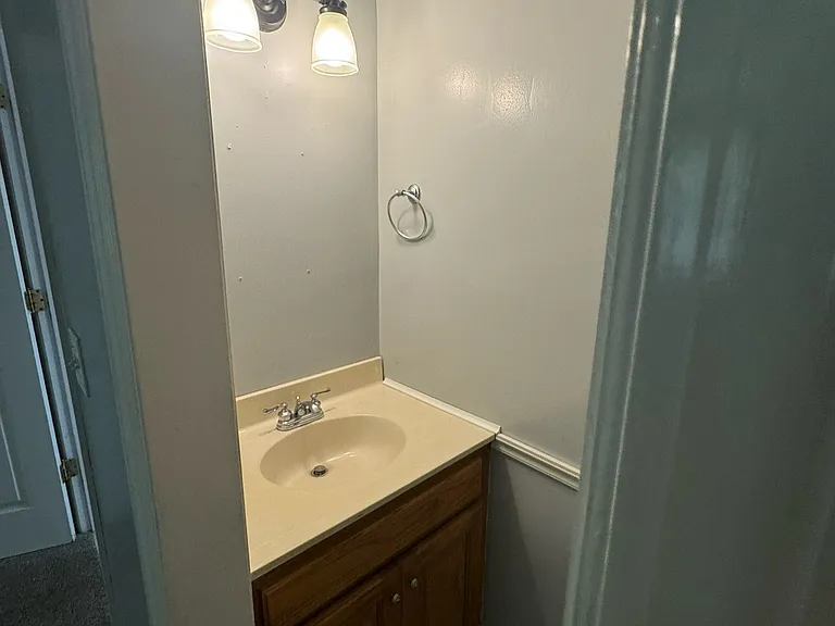 160H Willow Creek Blvd #1 — Photo 4
