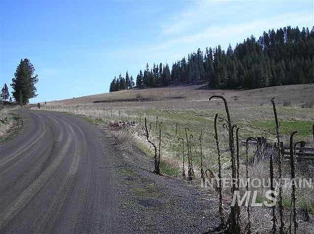 2nd image of 4 Jeter Candler Rd