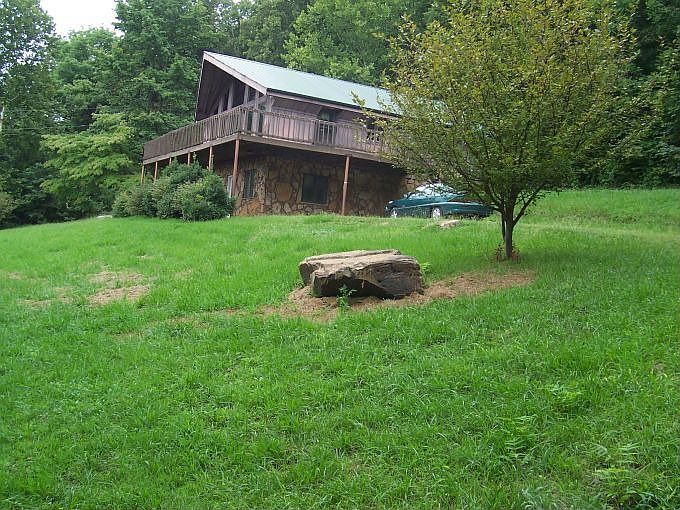 2nd image of 507 Copeland Cove Ln