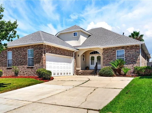 1520 Regatta Cv, Slidell, LA 70458