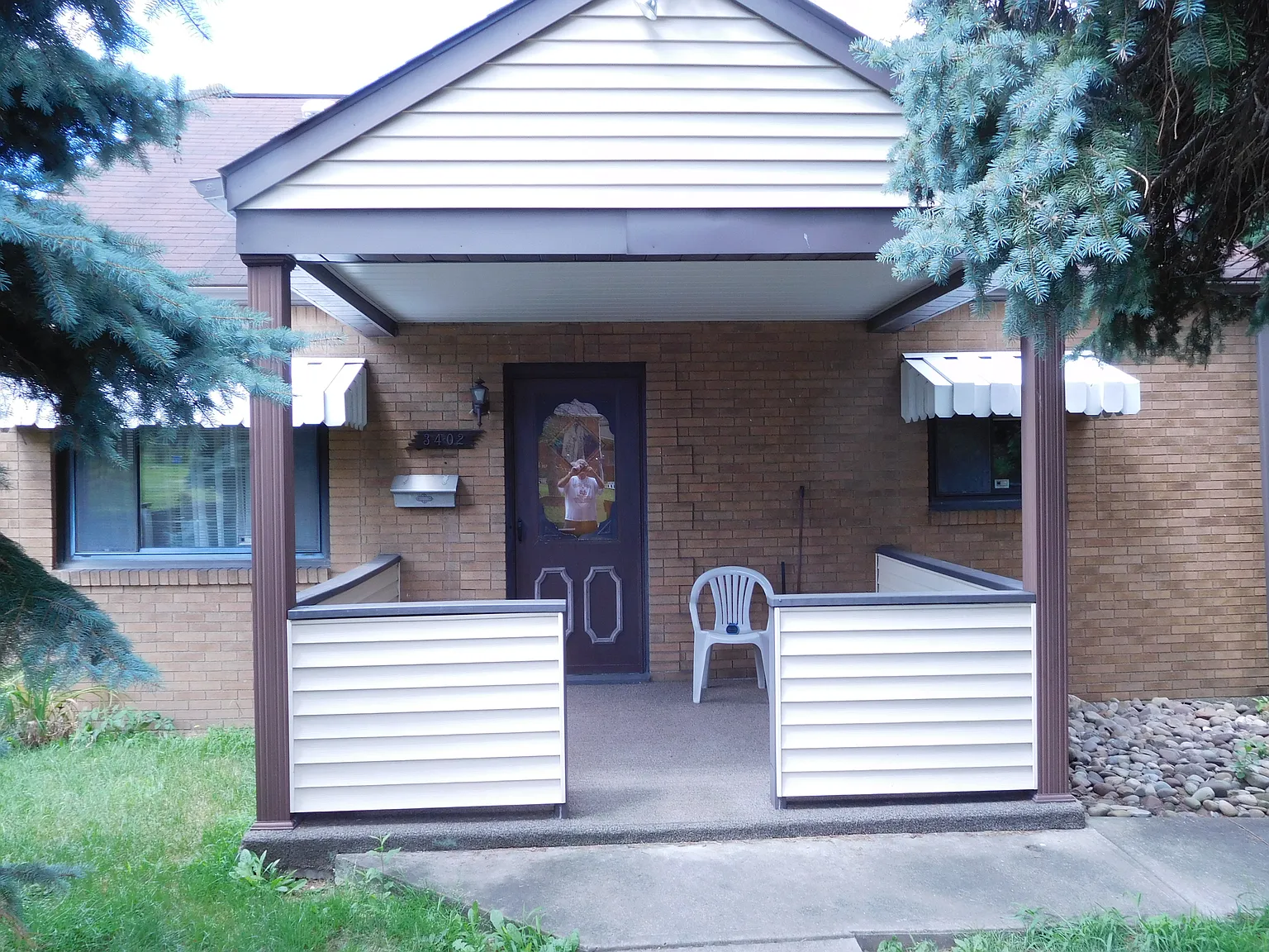 3402 Whitaker St photo 1