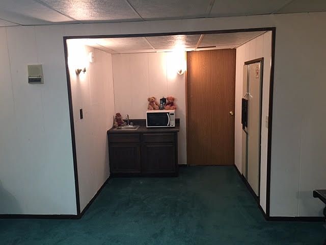 2nd image of 5204 Cook St