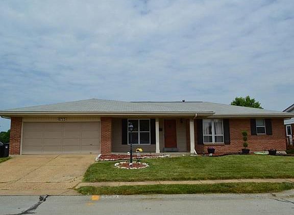 3rd image of 8753 Fatima Dr
