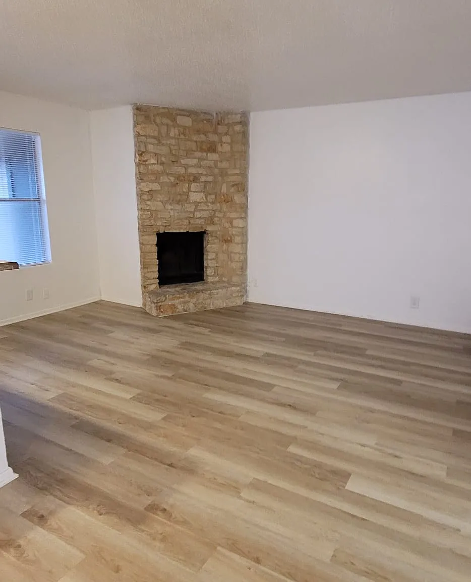 2 bed, 780 sqft, $975 — Photo 4