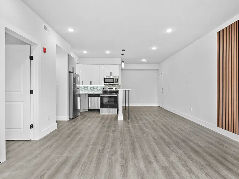 1108 W Dauphin St #201 — Photo 25