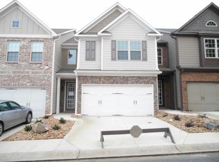 2273 Spicy Pine Ln, Lawrenceville, GA 30044