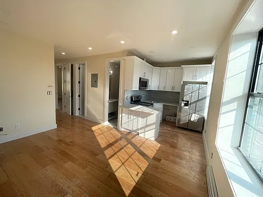 Rented by Hudson Exclusive | media 1