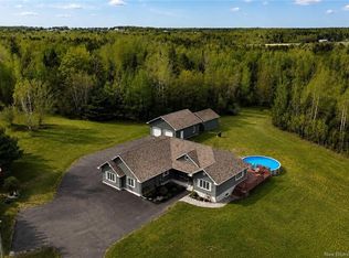 76 Daniel Dr, Moncton, NB E1H 0B4
