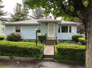 6 Tarrytown Ln, Worcester, MA 01602