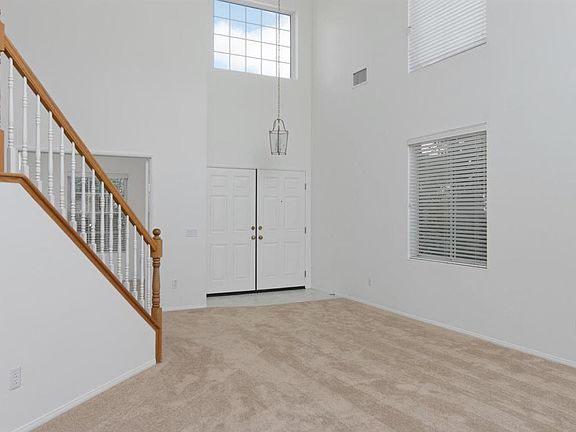 3rd image of 168 Daybreak Cir