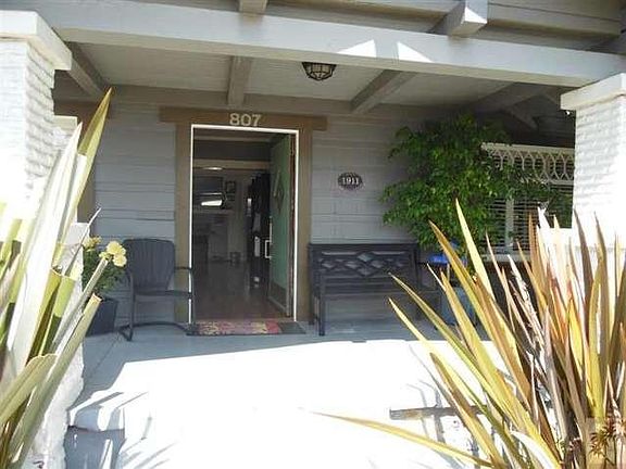 3rd image of 807 Ohio Ave