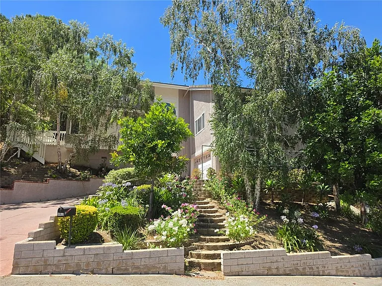4957 Vejar Dr — Photo 9