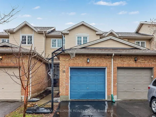 111 Ludlowe St, Ottawa, ON K4A 5C2