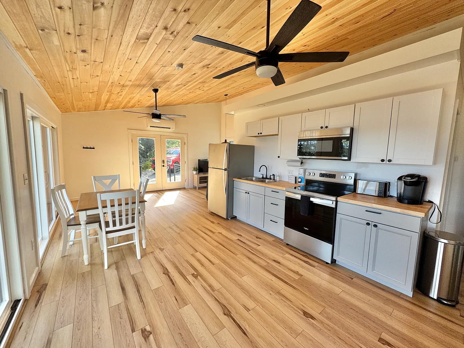 1 bed, $1,650 — Photo 3