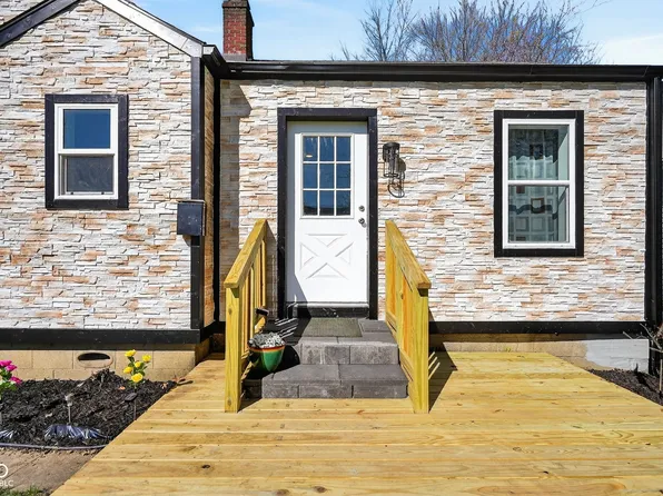 132 S 7th Ave, Beech Grove, IN 46107