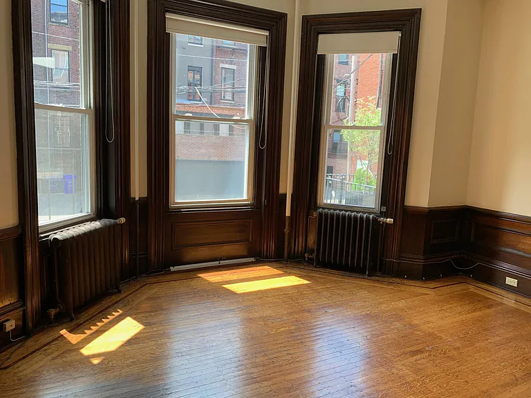 307 Beacon St #2 — Photo 1