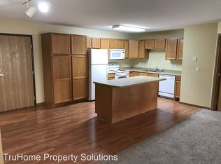 3531 13th Ave N, Grand Forks, ND 58203
