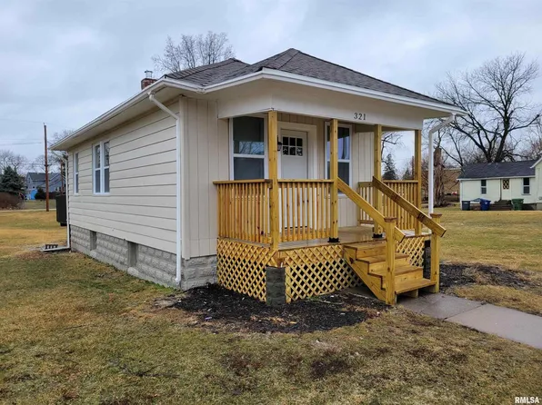 321 2nd Ave N, Clinton, IA 52732