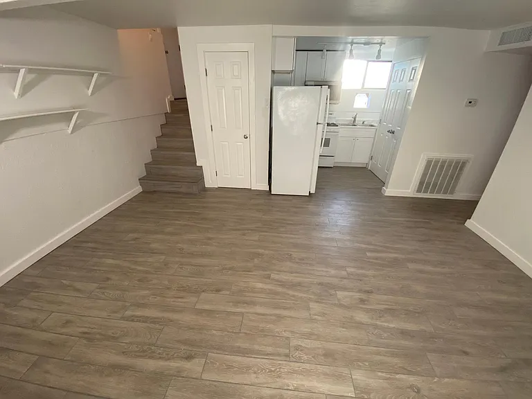 3650 N Jamison Blvd #B — Photo 2