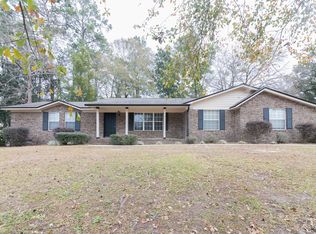 355 Victory Garden Dr, Tallahassee, FL 32301