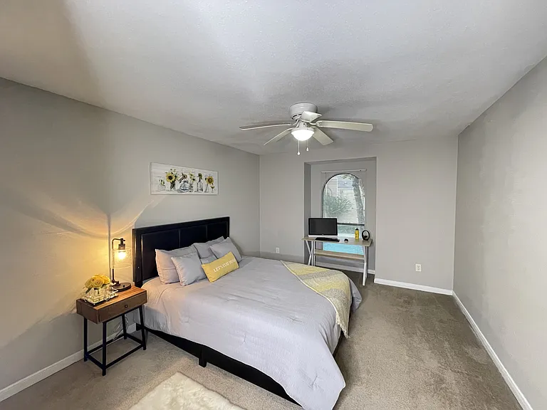 The Park @ Live Oak Apartments — Photo 50