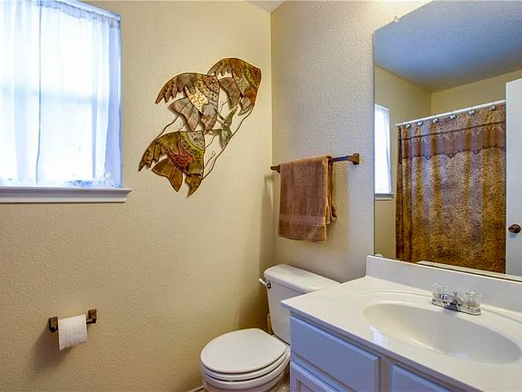 5th image of 10013 Cougar Trl
