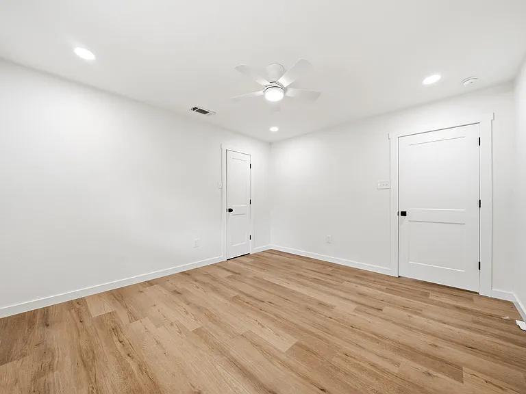 616 E Moonlight Dr — Photo 21