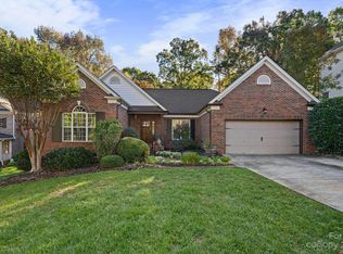 8505 Brentford Ct, Waxhaw, NC 28173