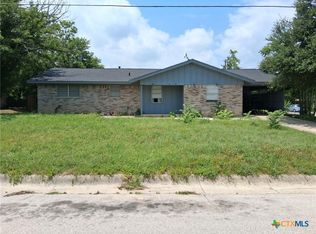 902 Georgetown Rd, Lampasas, TX 76550