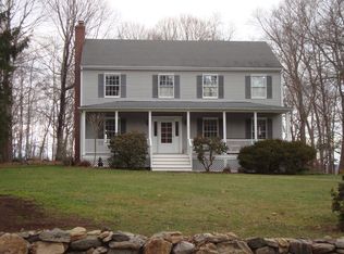 232 Hunt Ln, North Salem, NY 10560