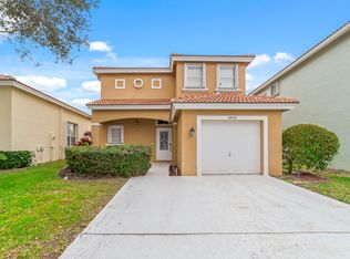 6828 Green Island Ter, Lake Worth, FL 33463