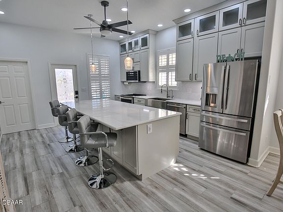 5th image of 161 Key Colony Ct