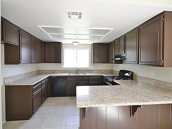 5th image of 5530 Driftwood Pl