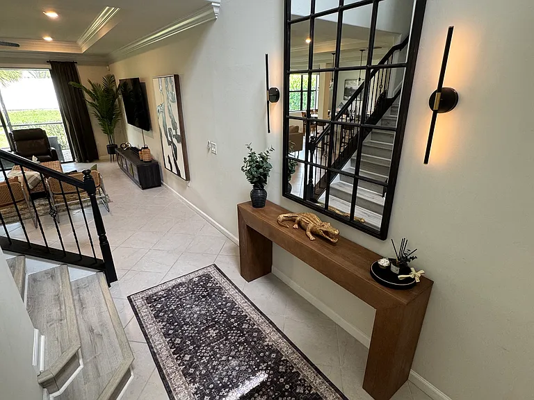 9624 Bexley Dr — Photo 3
