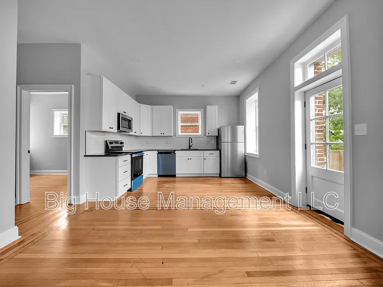 707 Druid Park Lake Dr — Photo 14