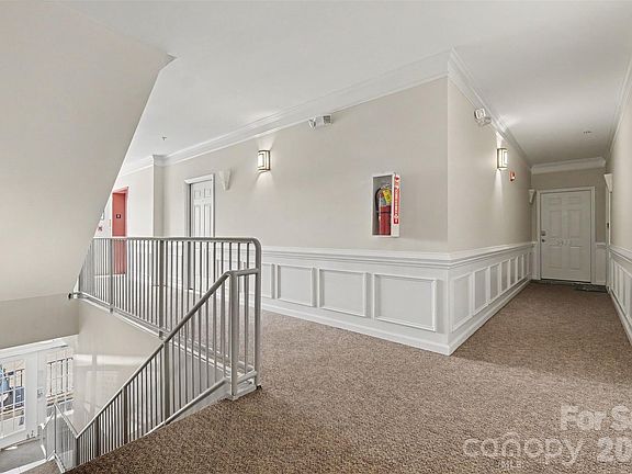 4th image of 5431 Village Dr NW